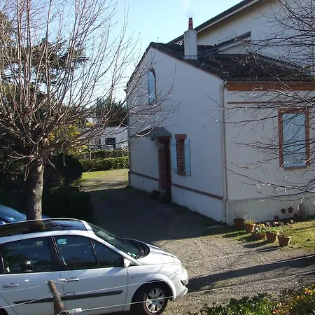 Bed & Breakfast Lea Toulouse