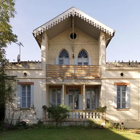 Bed & Breakfast Lea 2*