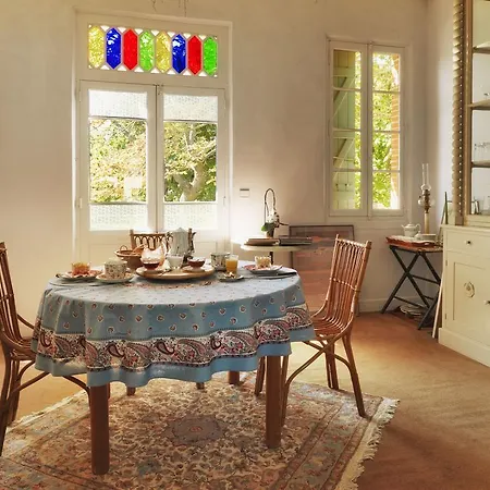 Bed & Breakfast Lea 2*